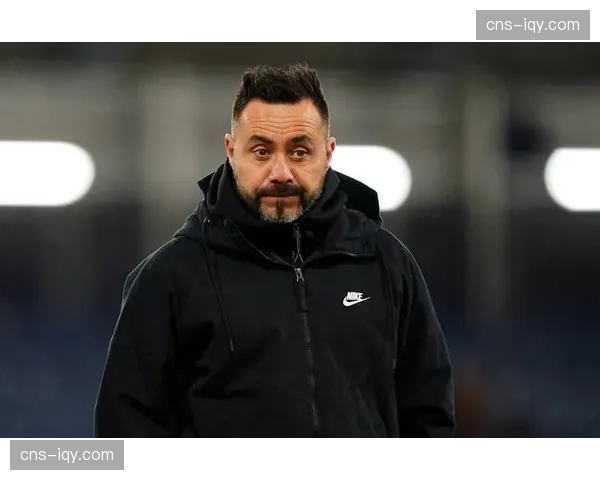 人物专访：布莱顿主帅德泽尔比解析其构建肋部进攻网络的训练方法