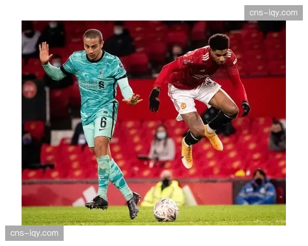 “复盘弗赖堡的胜利:低控球率下的高效反击,全场仅五次射门进两球” “复盘弗赖堡的胜利:低控球率下的高效反击,全场仅五次射门进两球”